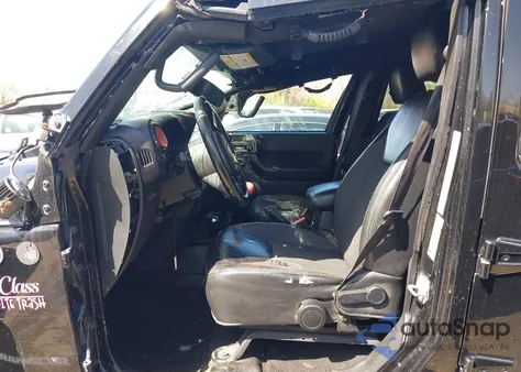 2016 Jeep Wrangler Unlimited Backcountry из США, поврежденный, VIN 1C4HJWEG5GL156603